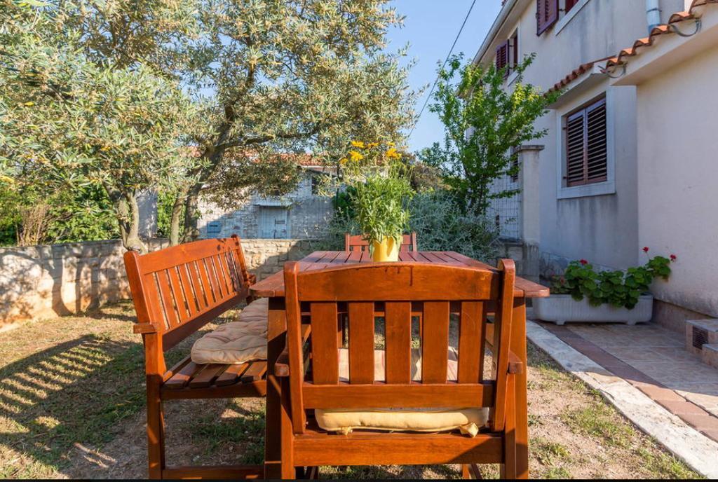 Apartment Soline Pjescana Uvala Exterior photo